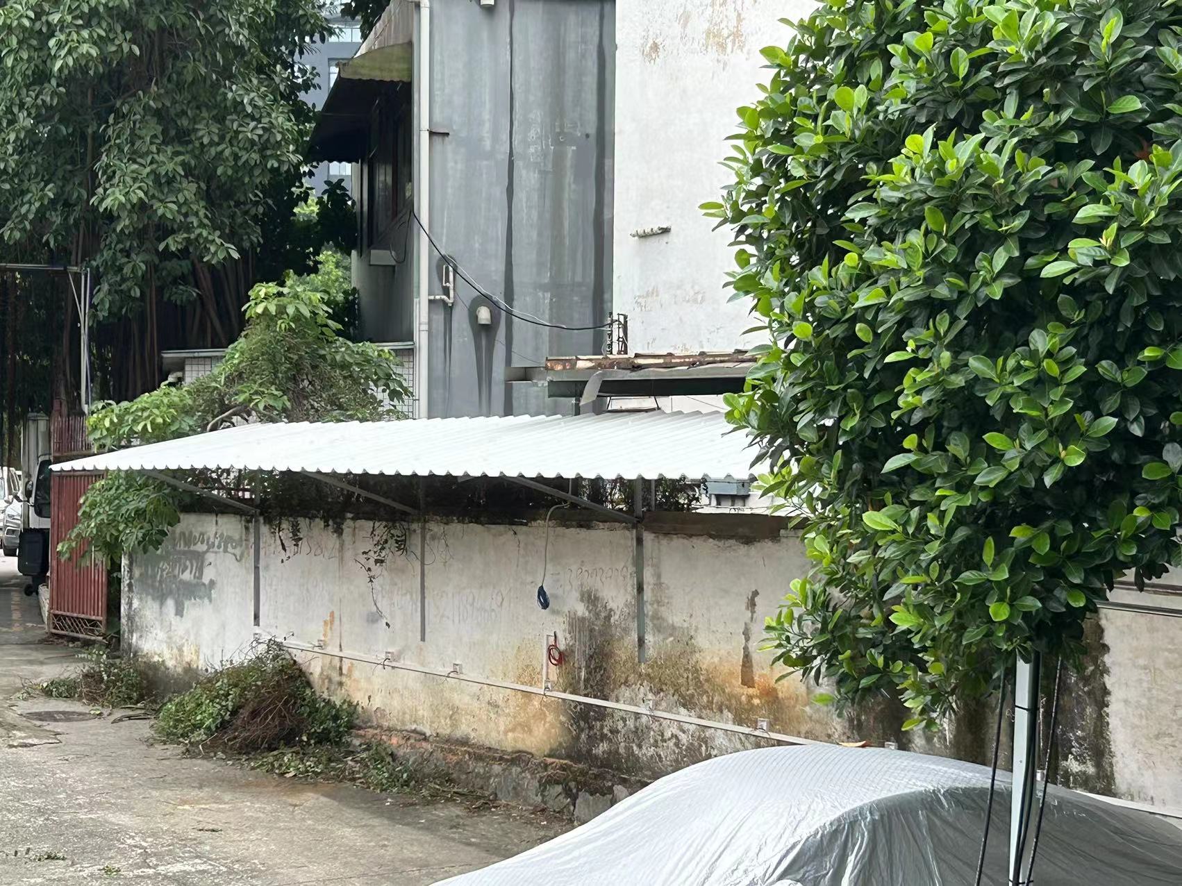 中空瓦