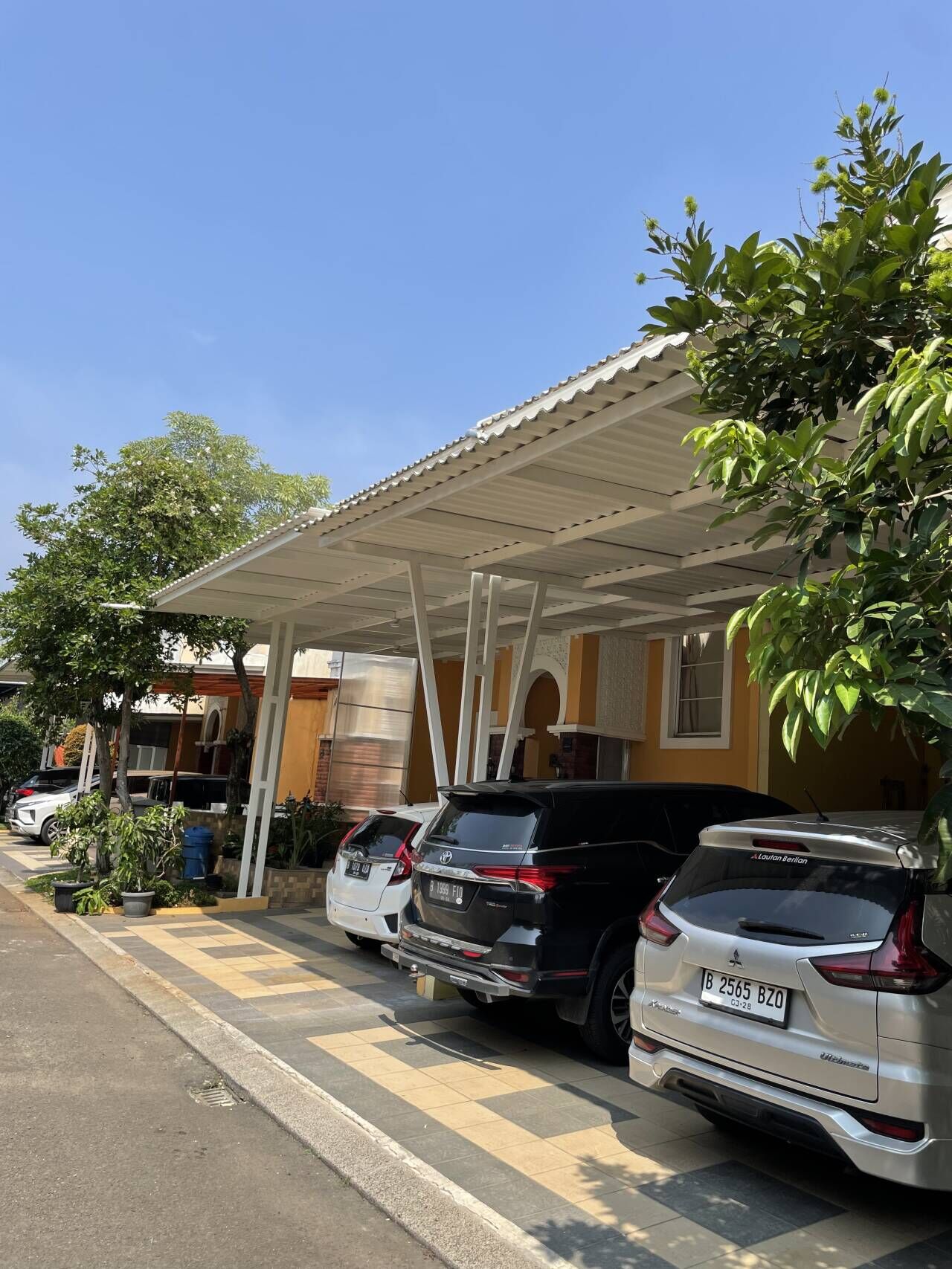 中空瓦