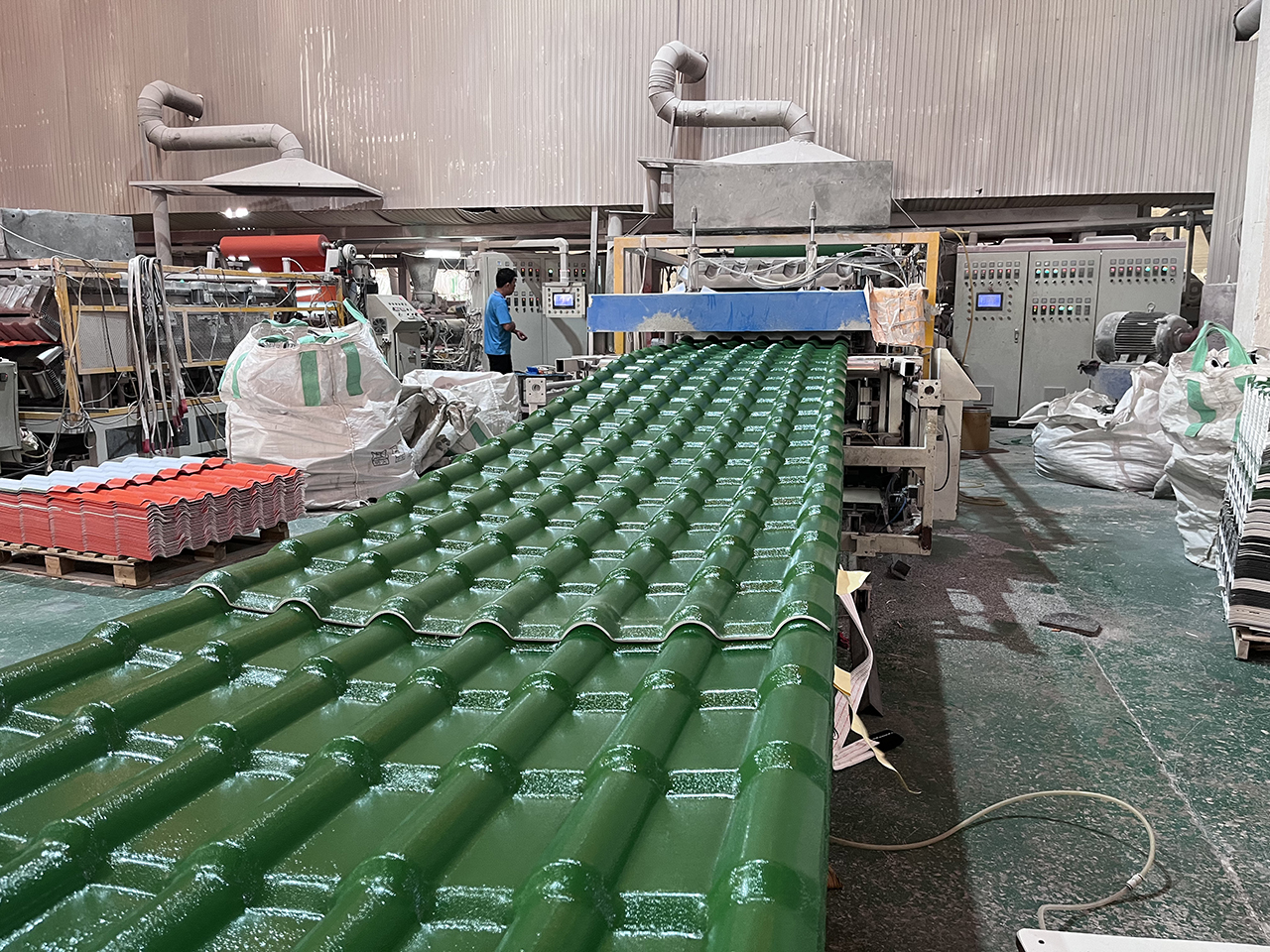 树脂瓦生产厂家_树脂瓦工程厂家_树脂瓦原料厂家